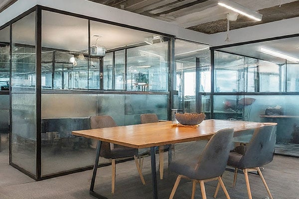 Optimising Office Spaces - Seven Glass Options for Partitions | Saint ...